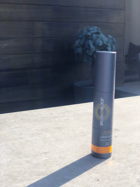 Brush On Block - Transparant SPF30 Zonnebescherming poeder