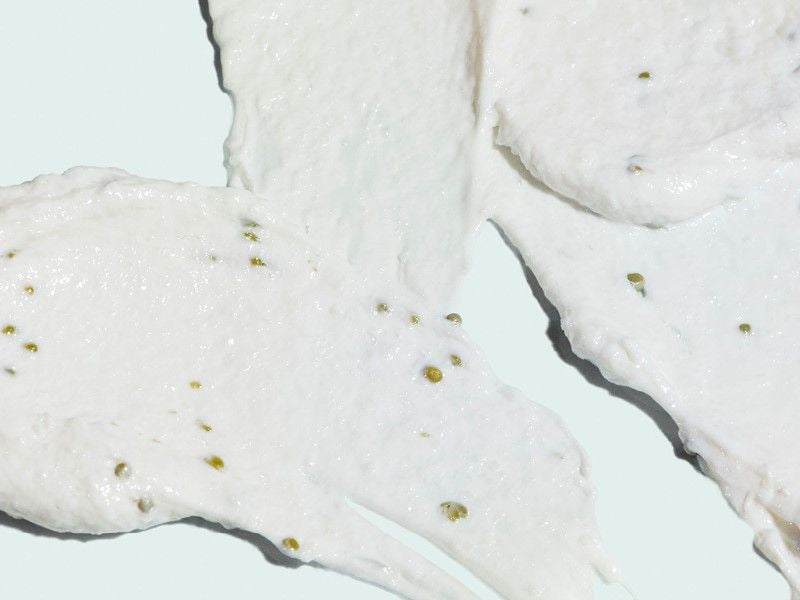 Iluma - Intense Brightening Exfoliating Cleanser
