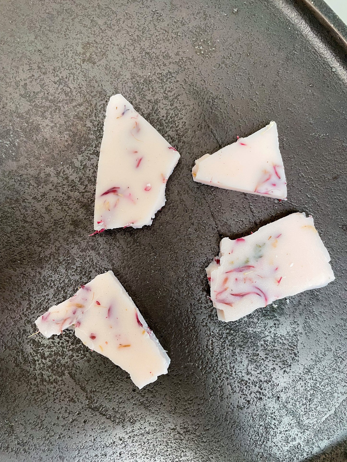 Wax Melts 50g - Rozenblaadjes & Flowerbomb